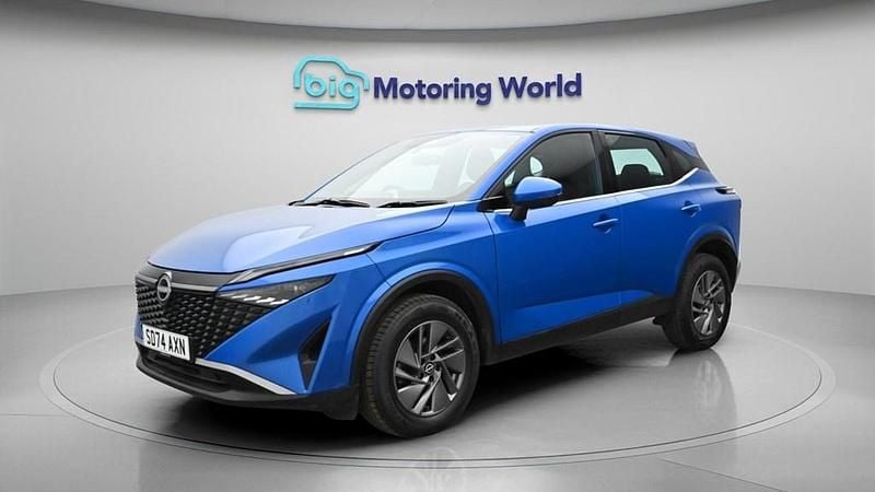 Used Nissan Qashqai Acenta Premium 158 HP (116 kW) 2024 Blue SUV