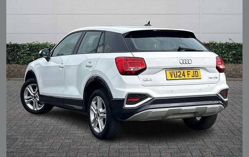 Used Audi Q2 Sport 147 HP (108 kW) 2024 White SUV