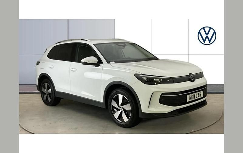 Other New 2025 VW Tiguan Match SUV | £38,765 (Fair price) - Image 1/4