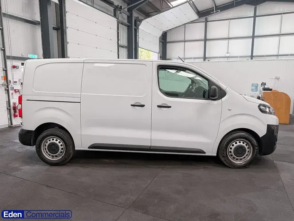 Used Citroën Dispatch 2023 White MPV