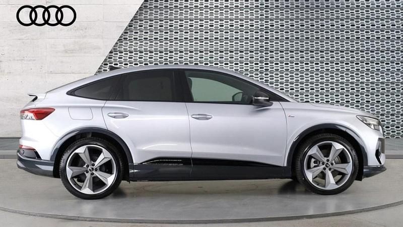 Used Audi Q4 e-tron Black Edition 210 kW (286 HP) 2024 Silver SUV