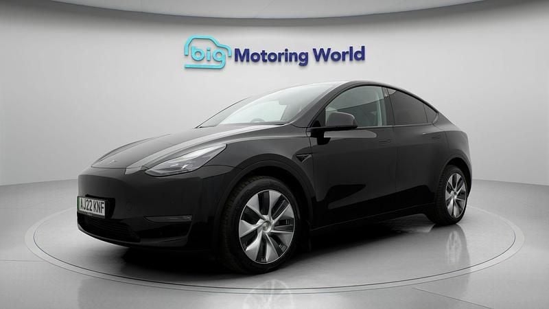 Used Tesla Model Y Long Range AWD 378 kW (514 HP) 2022 Black SUV