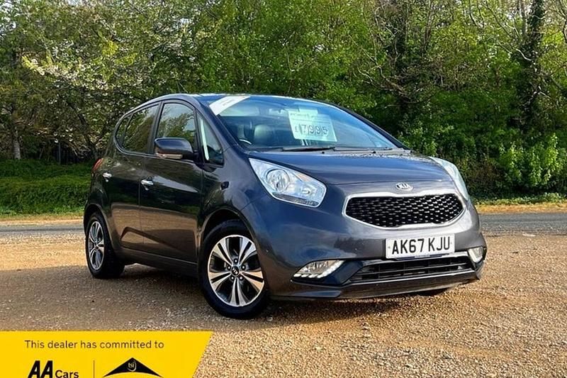 Used Kia Venga 123 HP (90 kW) 2017 Silver Hatchback