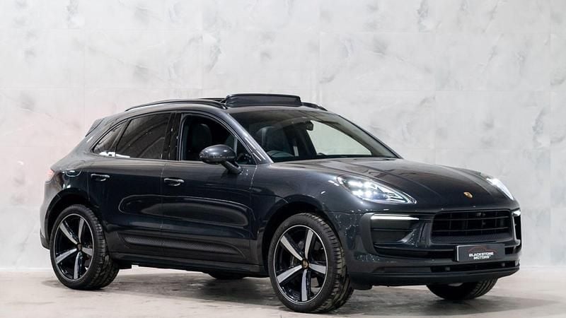 Used Porsche Macan 265 HP (194 kW) 2022 Grey SUV