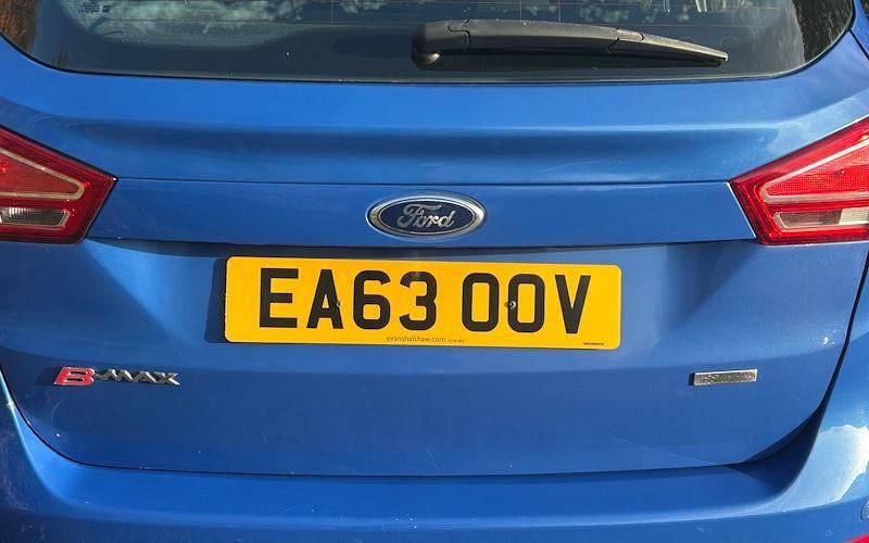 Usado Ford B-MAX Titanium 120 HP (88 kW) 2013 Azul Monovolume