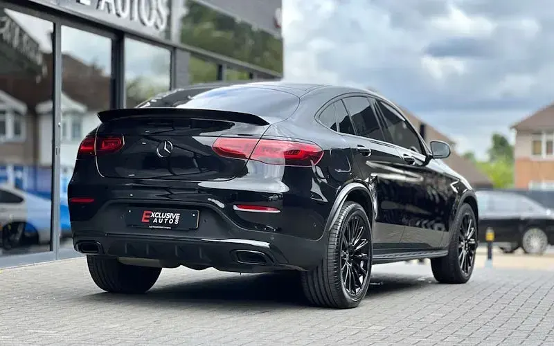 Second-hand Mercedes E300 AMG Line Premium 245 CP (180 kW) 2022 Coupe
