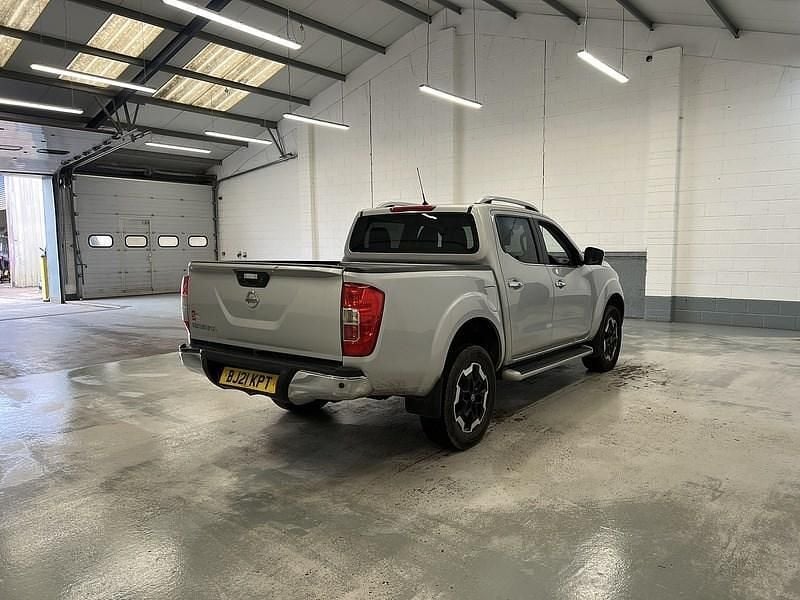 Used Nissan Navara Tekna 190 HP (139 kW) 2021 Silver Pickup