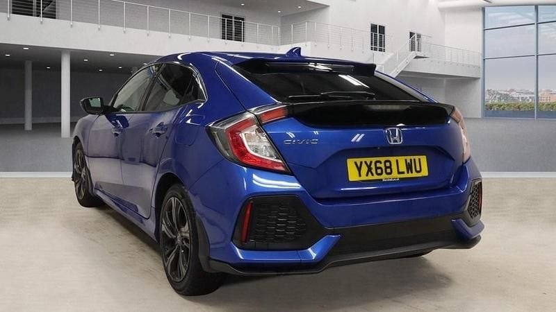 Used Honda Civic SR 120 HP (88 kW) 2019 Brilliant sporty blue Hatchback
