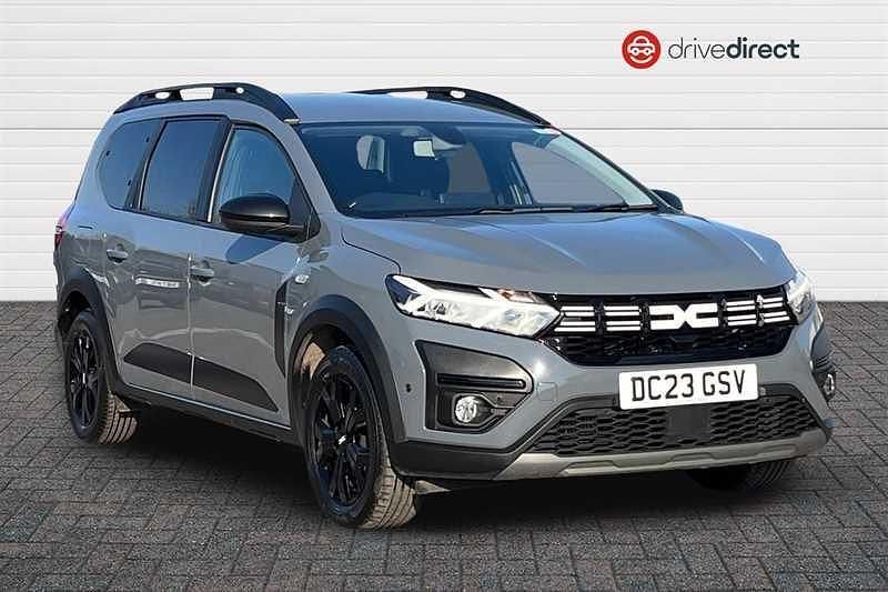Used Dacia Jogger Extreme 110 HP (80 kW) 2023 Grey MPV