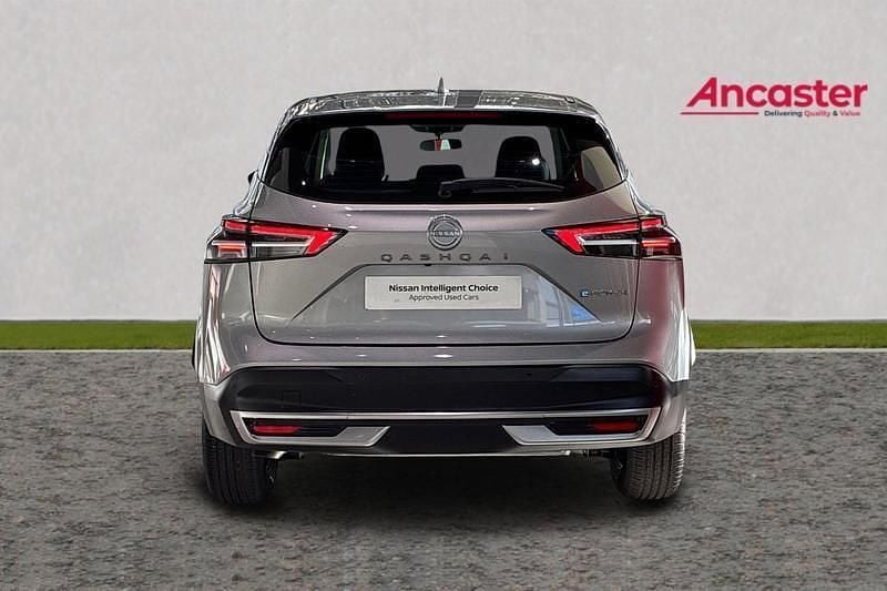 New Nissan Qashqai Acenta Premium 187 HP (137 kW) 2025 Blade silver SUV