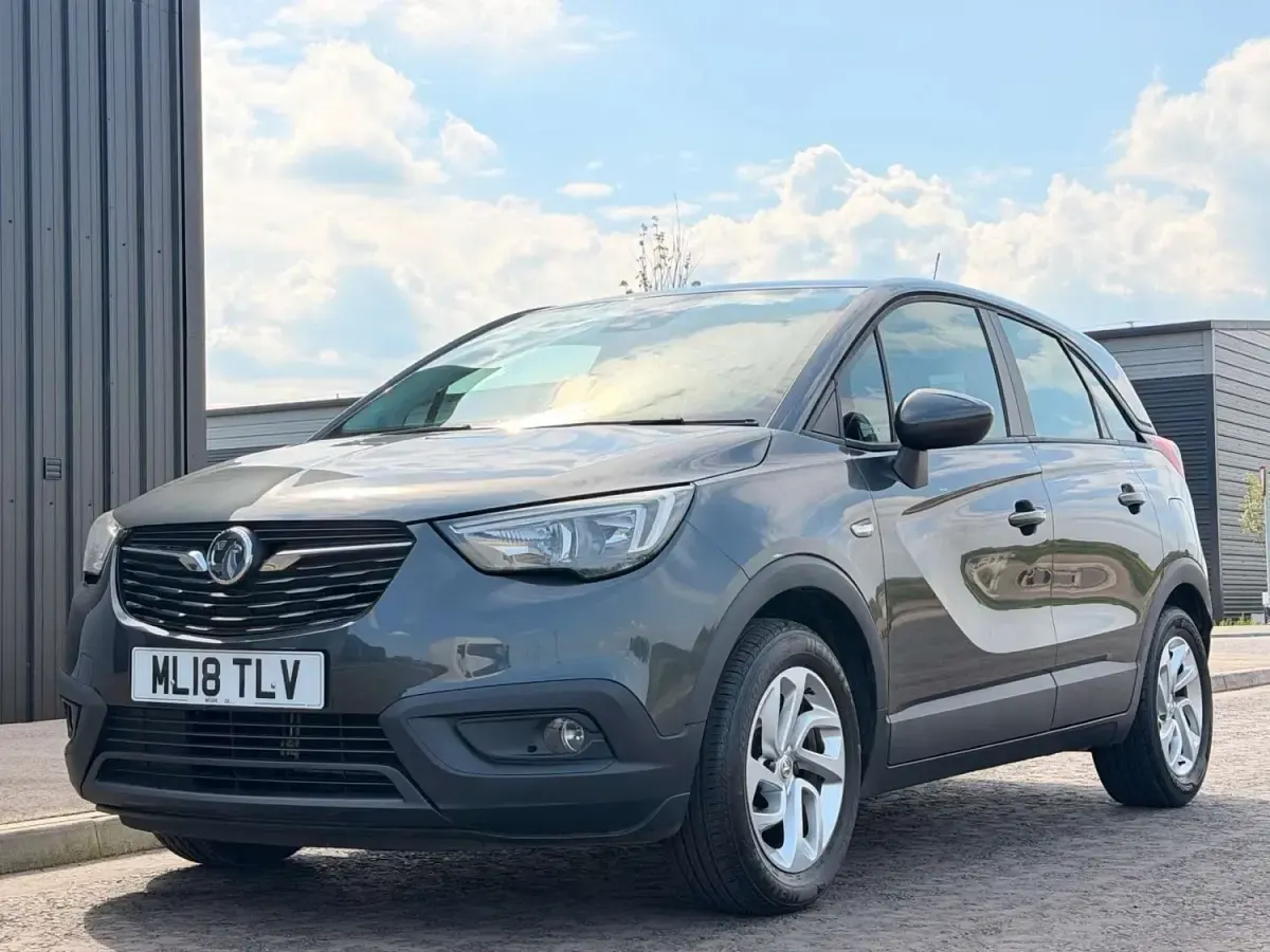 Second-hand Vauxhall Crossland X 81 CP (59 kW) 2018 Gri SUV