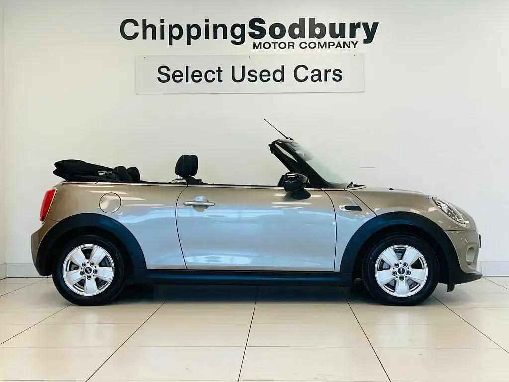 Used Mini Cooper Cabriolet Classic 134 HP (98 kW) 2020 Silver Cabriolet