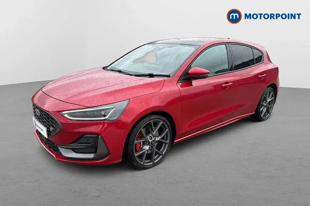 Używany Ford Focus ST 2022 Czerwony Hatchback