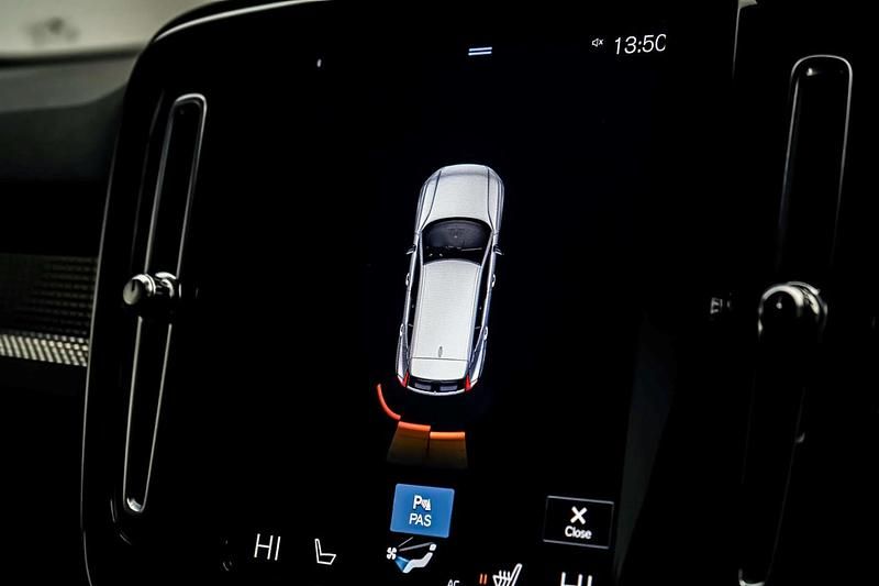 Used Volvo XC40 R-Design Pro 2021 Grey SUV