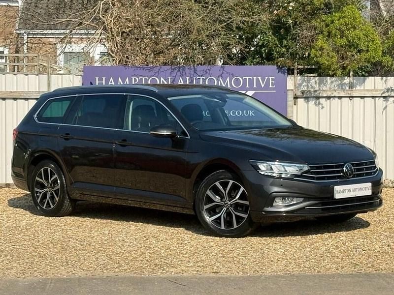 Used VW Passat SEL 150 HP (110 kW) 2023 Grey Estate