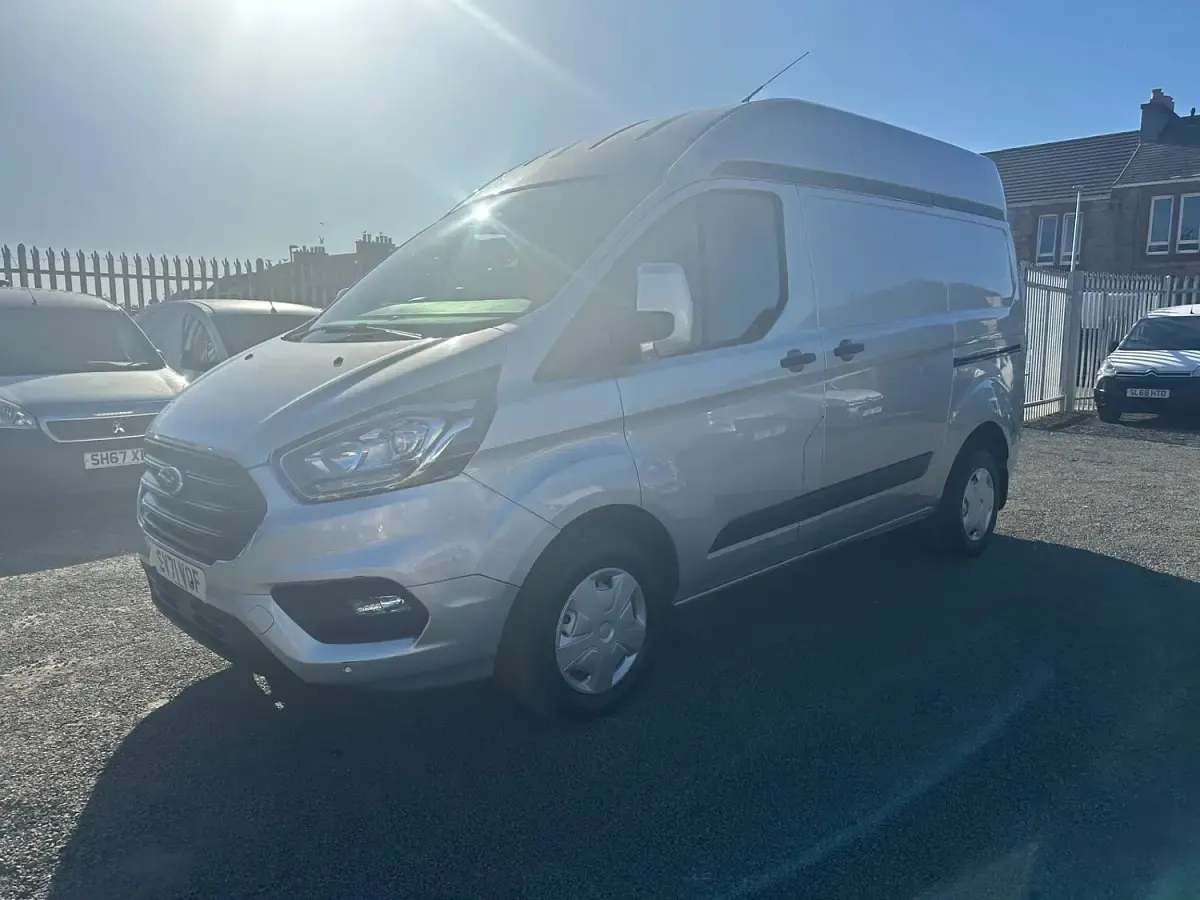 Used Ford Transit Custom Trend 130 HP (95 kW) 2021 Silver Van