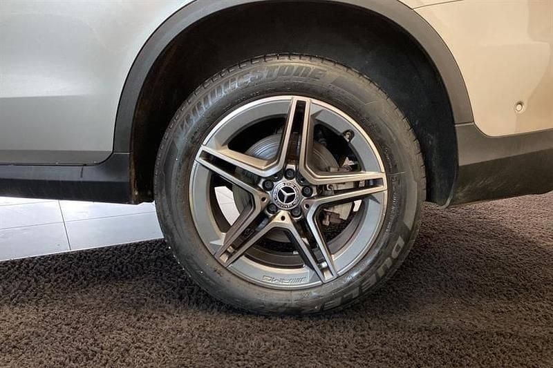 Used Mercedes GLC300 AMG line 306 HP (225 kW) 2021 Mojave silver Estate