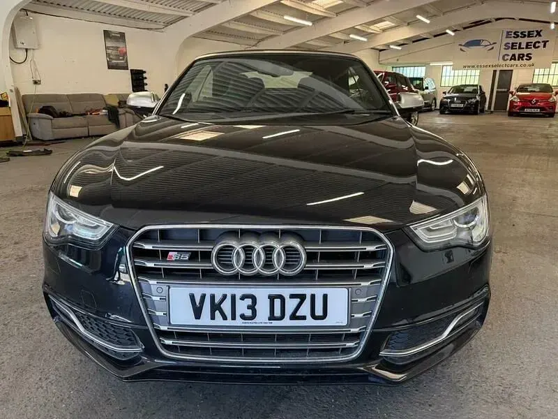 Usado Audi S5 Cabriolet 333 HP (244 kW) 2013 Preto Cabrios