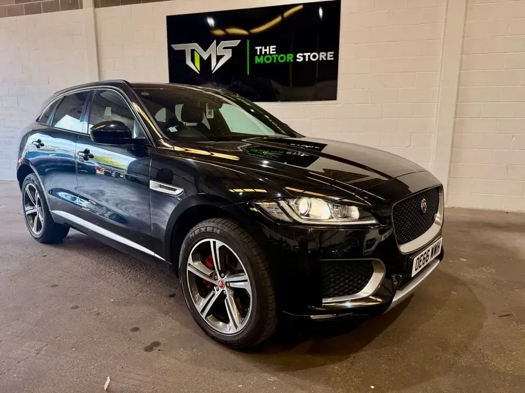 Used Jaguar F-Pace S 300 HP (220 kW) 2016 Black SUV