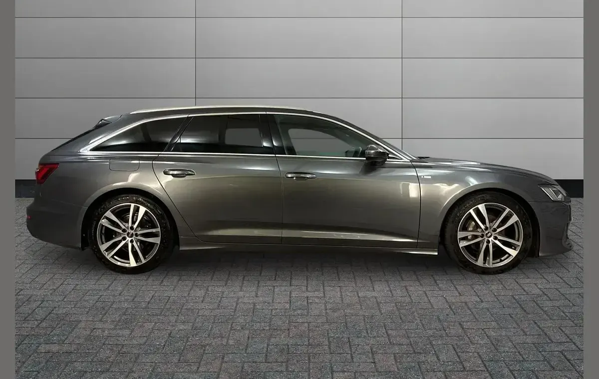Used Audi A6 S-Line 200 HP (147 kW) 2022 Grey Estate