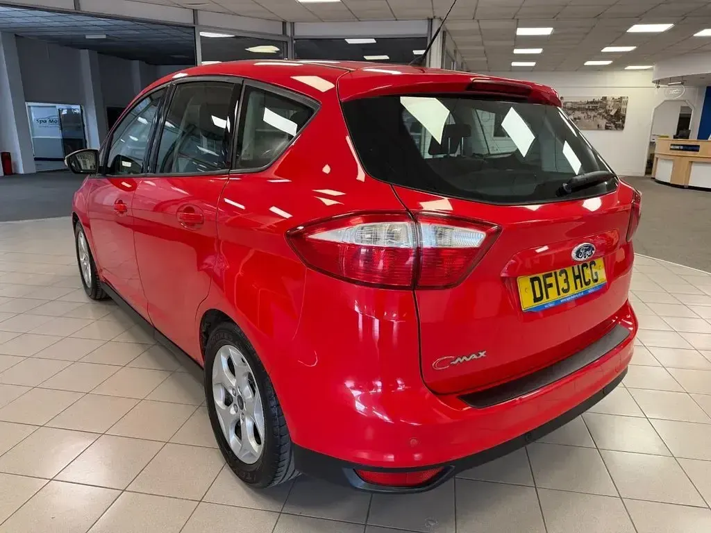 Used Ford C-MAX Zetec 105 HP (77 kW) 2013 Red MPV