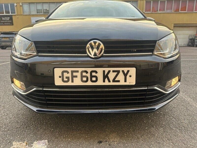 Image 2/4