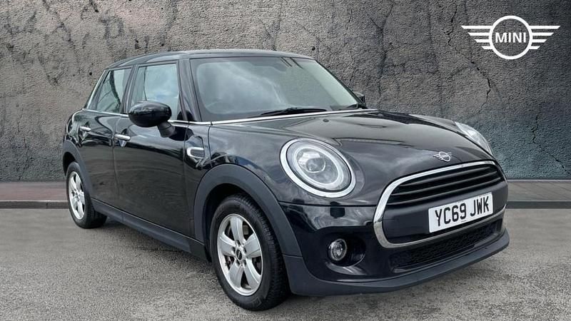 Black Used 2019 Mini ONE Classic Hatchback | £12,490 (Fair price) - Image 1/3