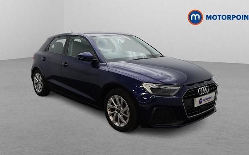 Usado Audi A1 Sportback Sport 110 HP (80 kW) 2024 Citadino