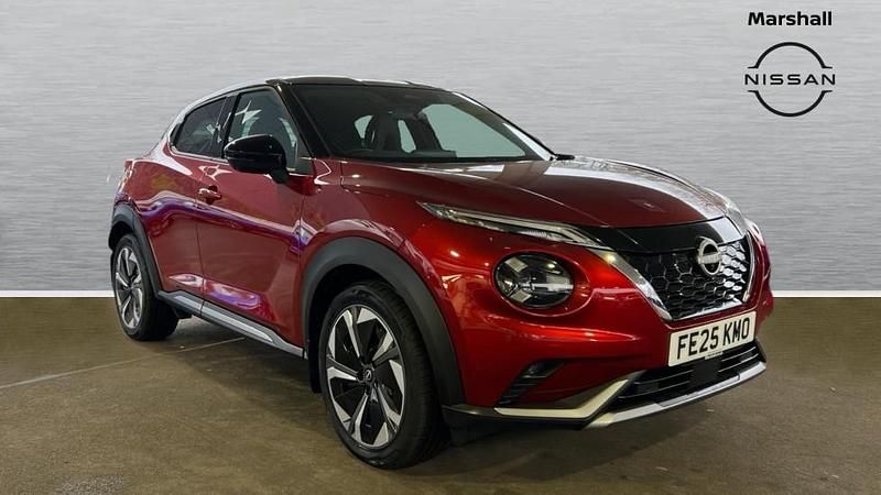 Used Nissan Juke Tekna+ 143 HP (105 kW) 2025 Two tone pearl  fuji sunset red with solid black  SUV