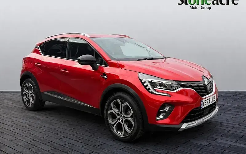 Used Renault Captur Techno 91 HP (66 kW) 2024 SUV