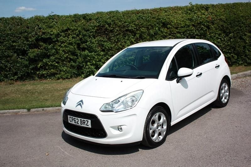 White Used 2012 Citroën C3 Hatchback | £2,995 (Fair price) - Image 1/4