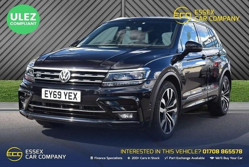 Black Used 2019 VW Tiguan R-line SUV | £19,989 (A bit pricey) - Image 1/4