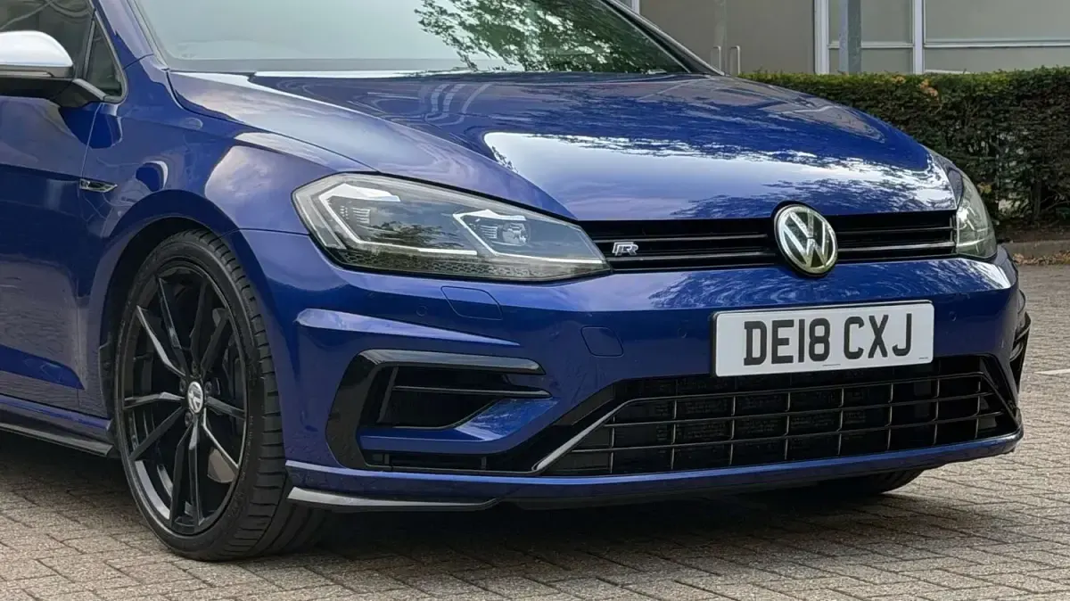 Used VW Golf VII R 310 HP (228 kW) 2018 Blue Hatchback