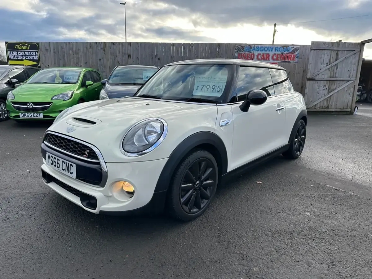 Usado Mini Cooper S Hatch 2016 Blanco Utilitario