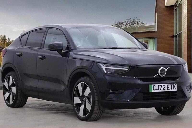 Used 2023 Volvo C40 Ultimate SUV | £29,995 (Good price) - Image 1/1
