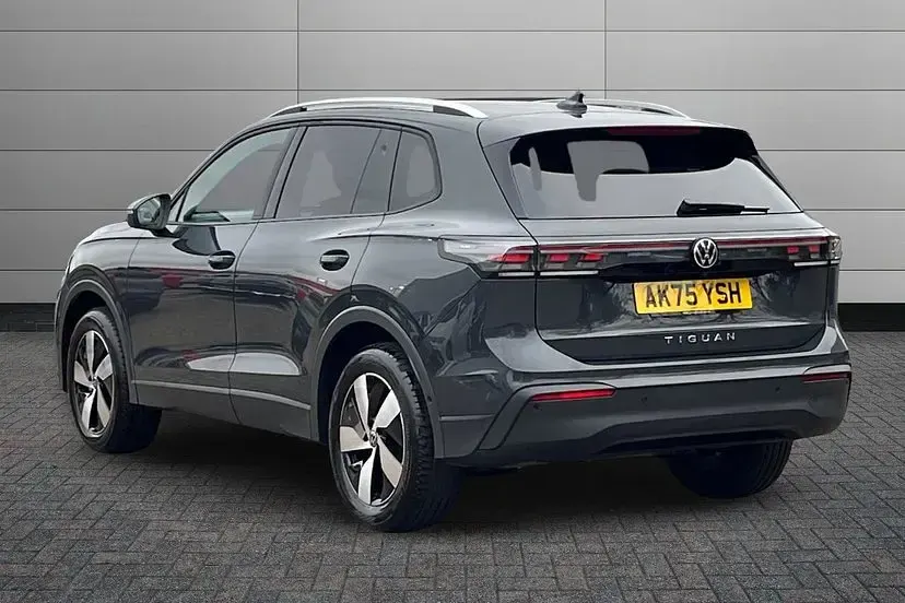Used VW Tiguan Match 150 HP (110 kW) 2025 Grey SUV