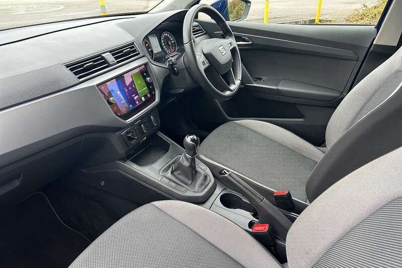 Used Seat Ibiza SE Technology 94 HP (69 kW) 2021 Blue Hatchback