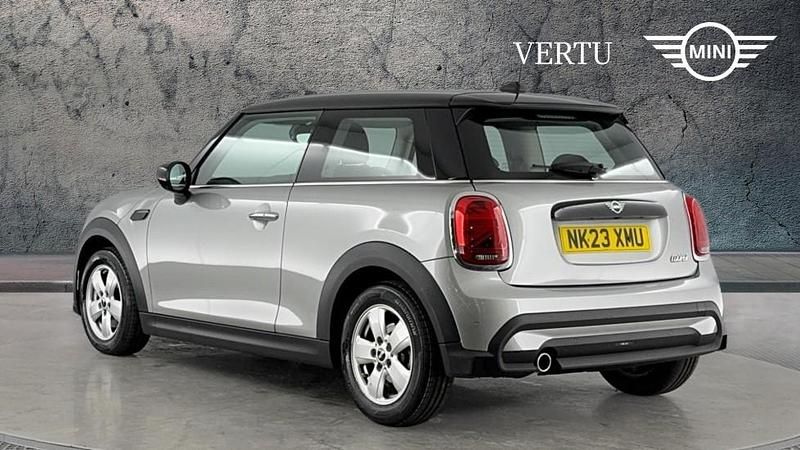 Used Mini Cooper Classic 136 HP (100 kW) 2022 Silver Hatchback