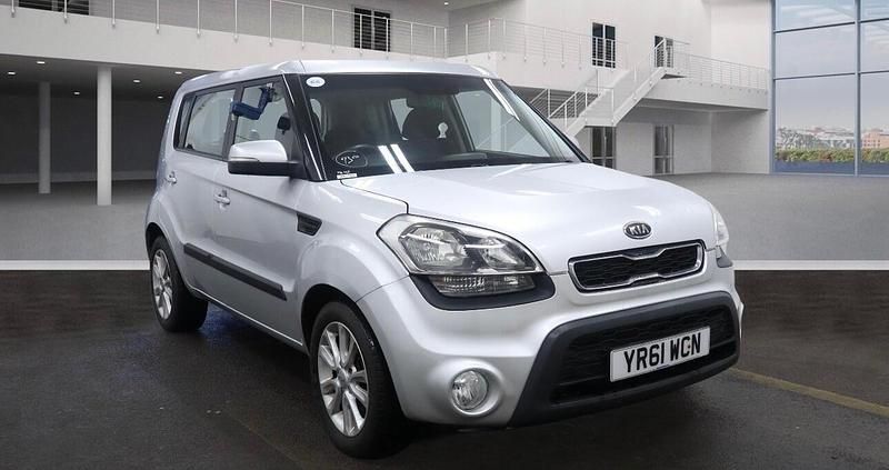 Used Kia Soul 126 HP (92 kW) 2011 Silver SUV