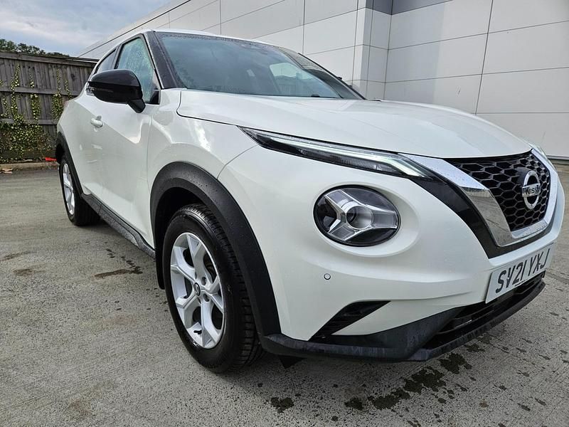 Used Nissan Juke N-Connecta 2021 White SUV