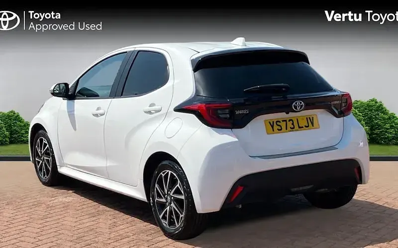 Used Toyota Yaris Design 116 HP (85 kW) 2026 Hatchback