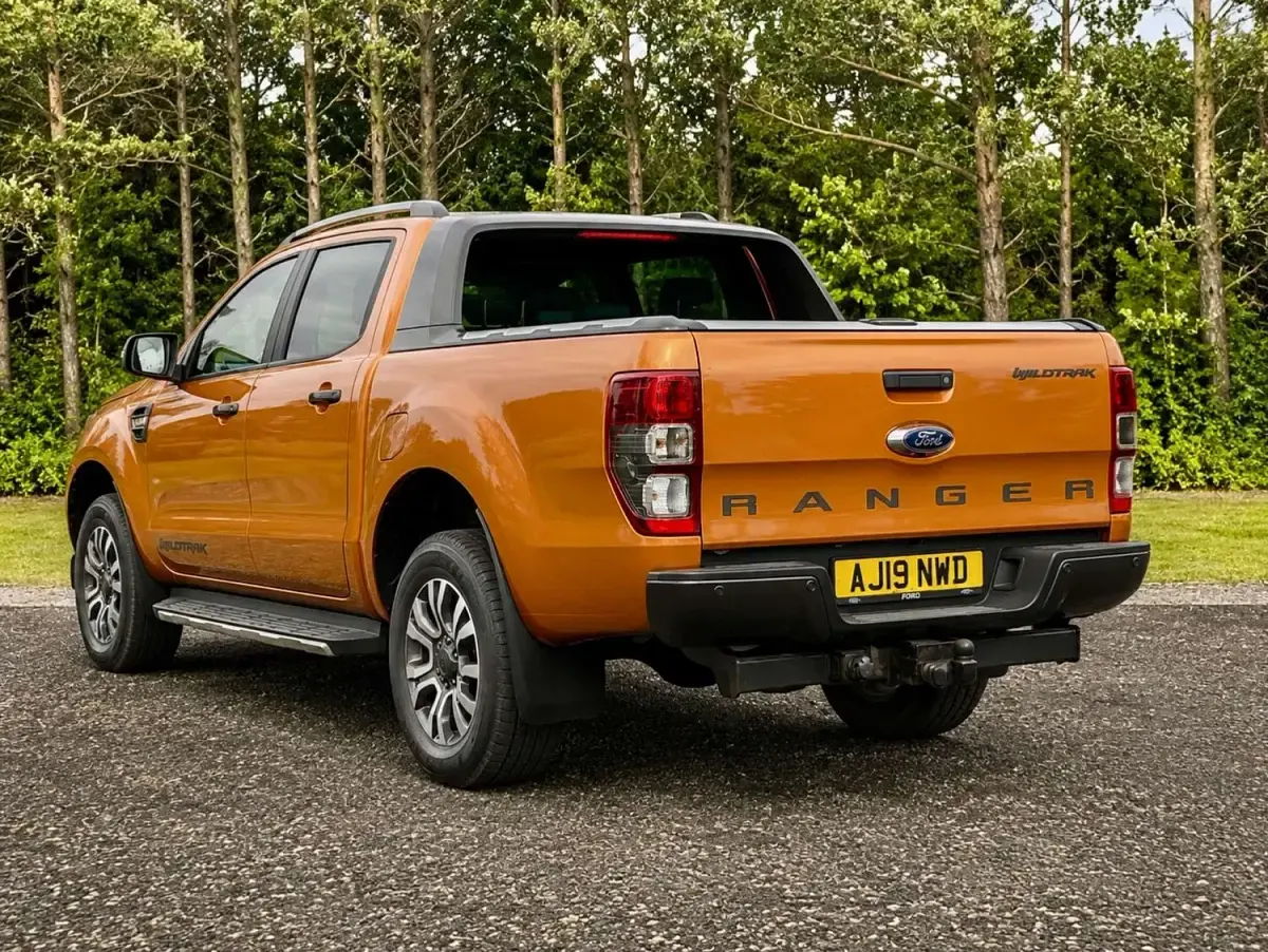 Used Ford Ranger Wildtrack 200 HP (147 kW) 2019 Orange Pickup