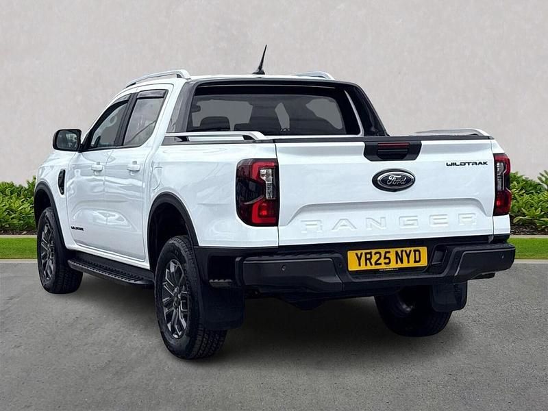 Used Ford Ranger Wildtrack 240 HP (176 kW) 2025 White Pickup