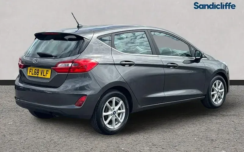 Used Ford Fiesta Zetec 101 HP (74 kW) 2019 Hatchback