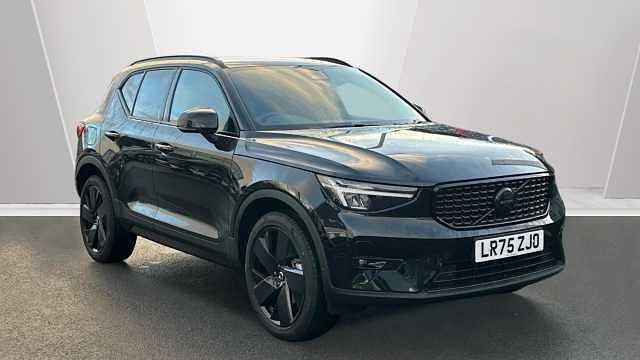 Used Volvo XC40 Plus 194 HP (142 kW) 2025 Black SUV