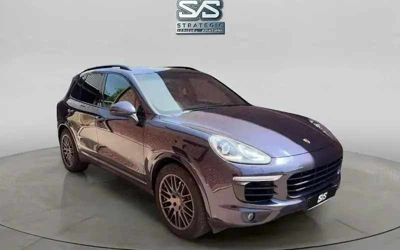 Used Porsche Cayenne Platinum Edition 262 HP (192 kW) 2016 SUV