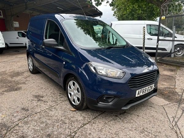 Blue Used 2019 Ford Transit Trend | £9,600 (Good price) - Image 1/1