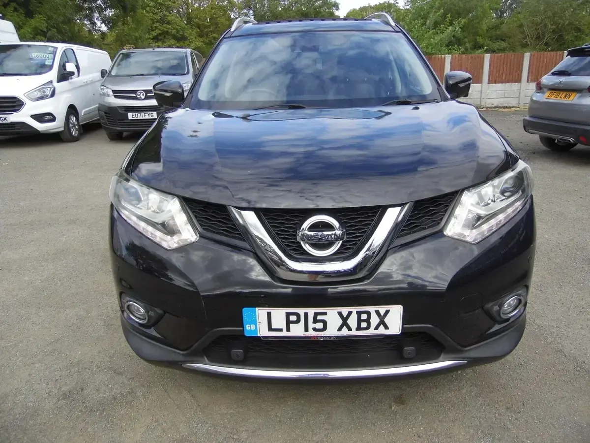 Used Nissan X-Trail Tekna 130 HP (95 kW) 2015 Black SUV
