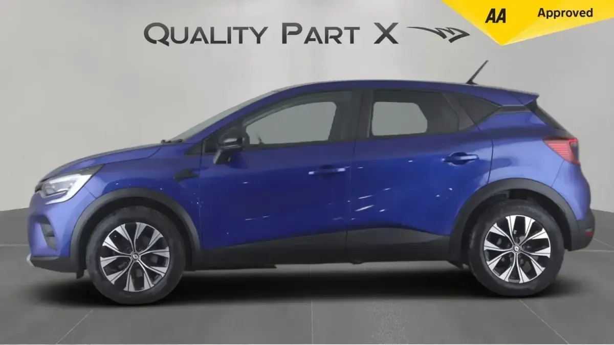 Used Renault Captur Evolution 143 HP (105 kW) 2023 Blue SUV