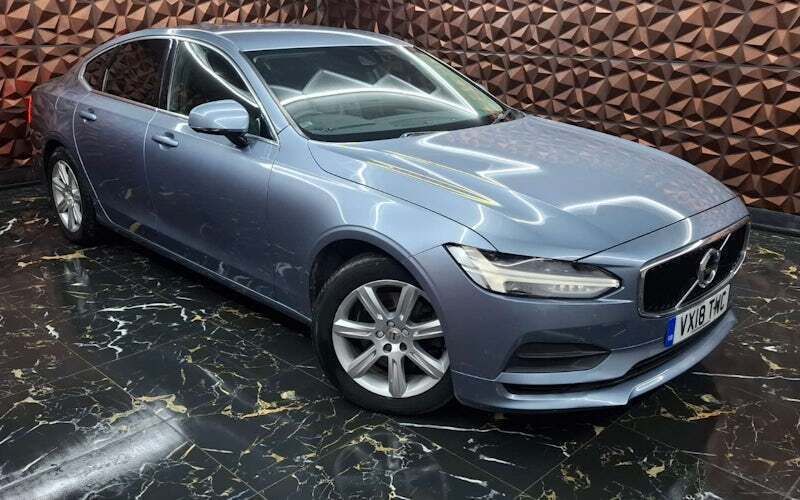 Used Volvo S90 Momentum 190 HP (139 kW) 2018 Mussel blue Sedan